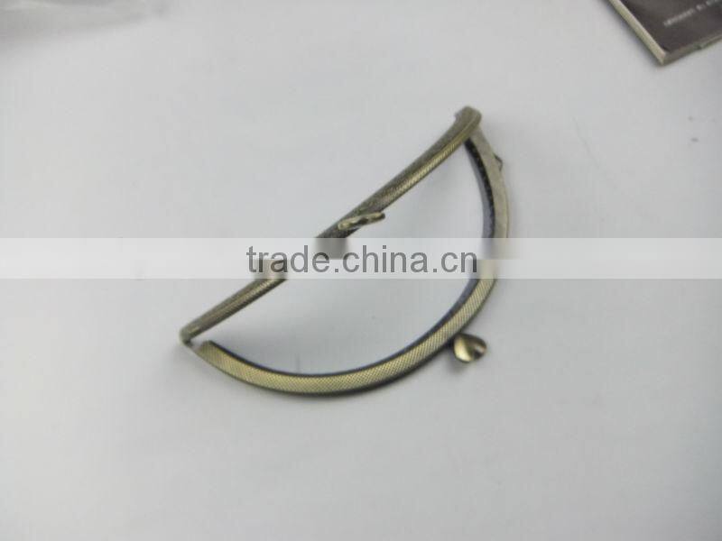 NEW!Antique Brass Metal Sewing Clutch Frame China Direct Supplier DIY Clutch BagFrame With Clasp Loop