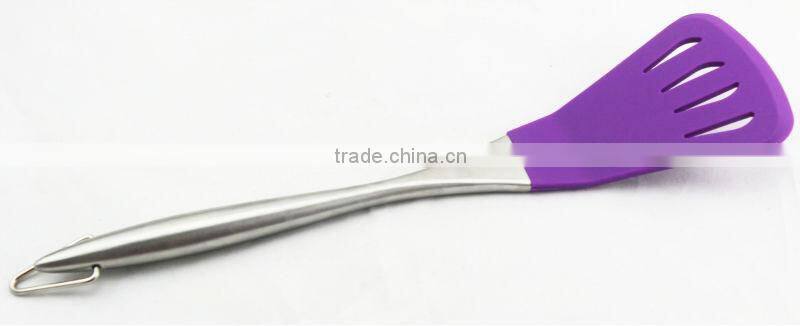 New Design and Hot Selling Cooking Spatula