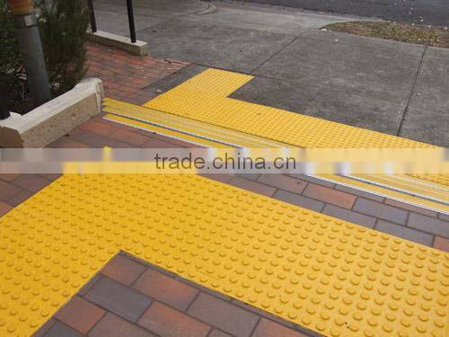 Grey Blind Tactile Rubber Paving Bricks Safety Tactile Pavers