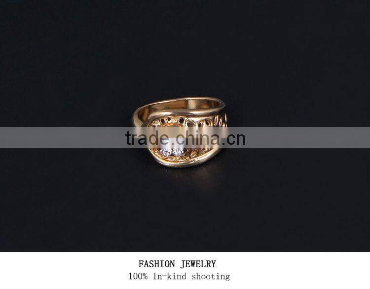 2016 Popular Design 18k Gold Jewellery Dubai Wholesale Jewelry Set Price