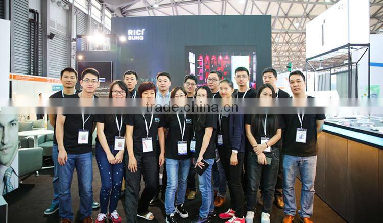 timely time-consuming and very high precision mold processing technology smart socket