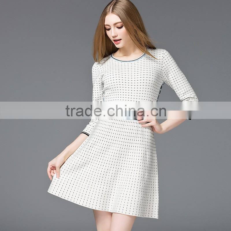 Lady 's knitted round neck jacquard 3/4 sleeve dress