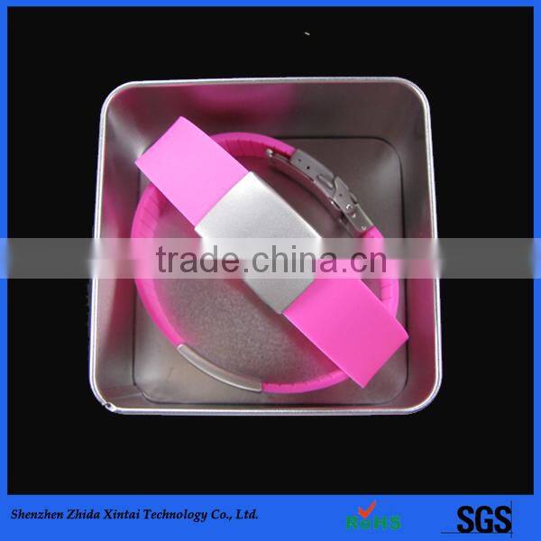 wholesale silicone bracelet with engraved metal plates