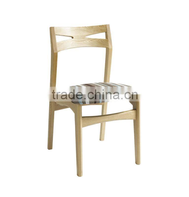Wood Material Dining Chairs With Padded Seat