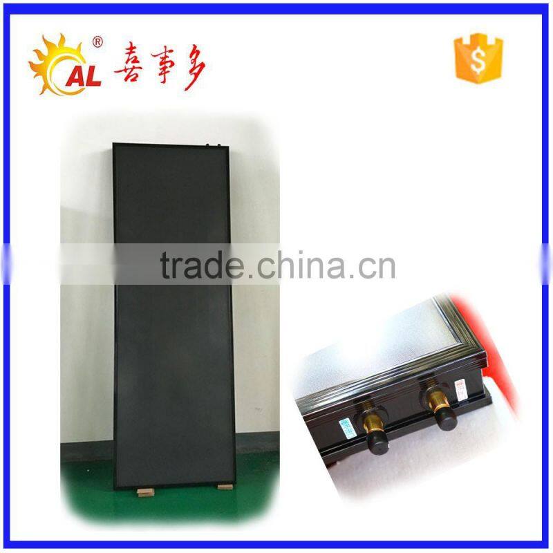 Split pressure balcony wall design of flat panel thermal collector solar water heater