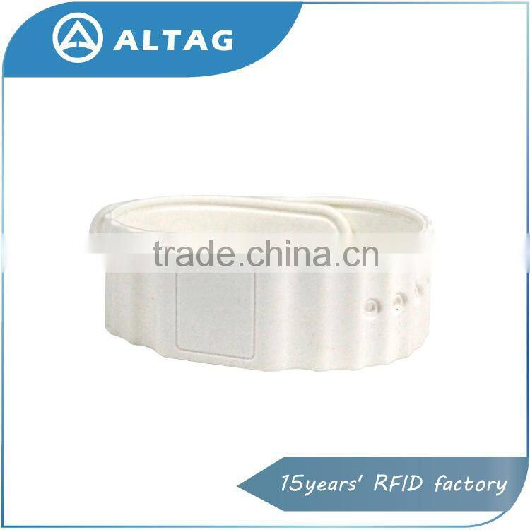 silicone 13.56mhz waterproof rfid wristband