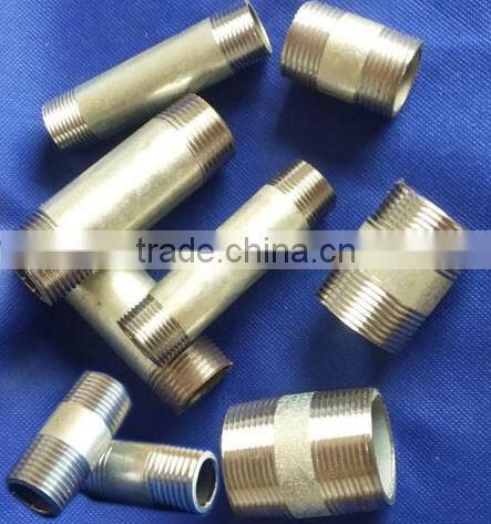 factory wholesale galvanized and black color malleable iron nipple pipe fitting
