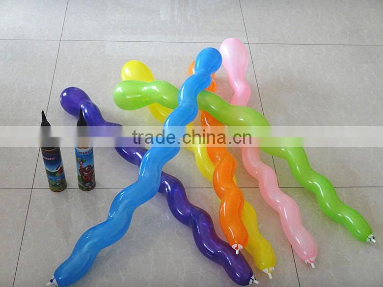 Colorful screw balloons for decoration