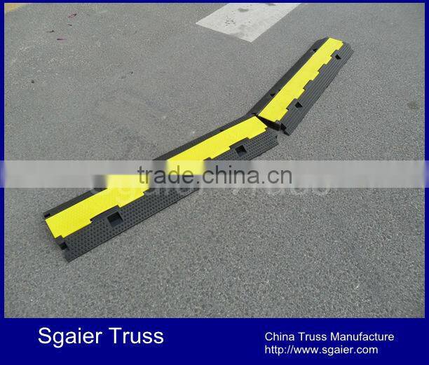 Hot Sale Outdoor Five ways Cable cover Natural Rubber Cable Bridge