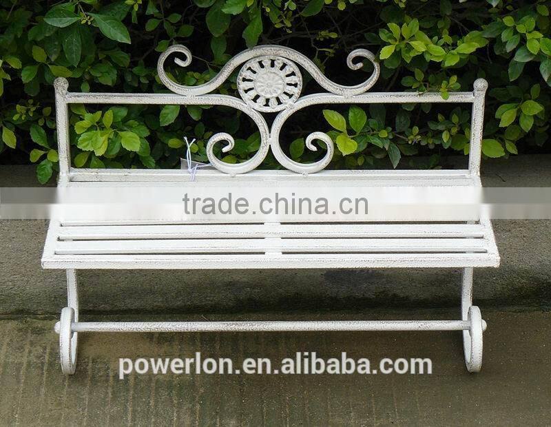 Decorative Wrought Iron Metal Towel Rack