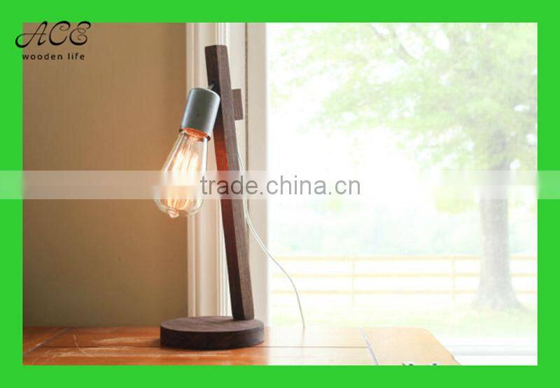 Solid wood lamp Desk lamp Wooden decorative lamp