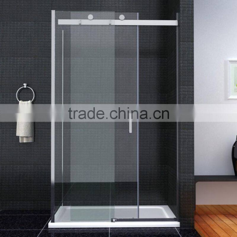 Sliding luxury shower room