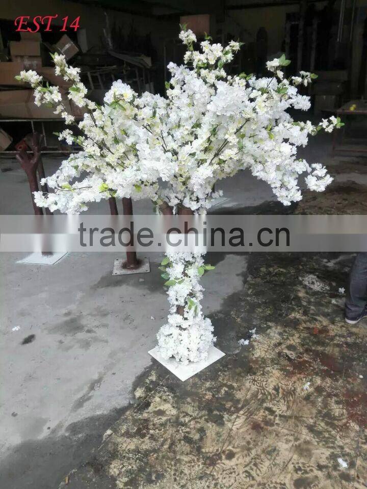 Plastic artificial cherry blossom tree in mini size