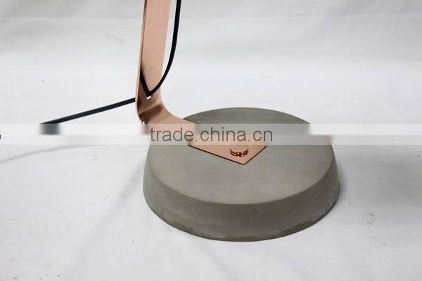 Hot sale a concrete table lamp