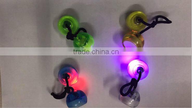 2017 New Fidget Balls Finger Rotating Toys LED YO YO Toy for Adult Kids