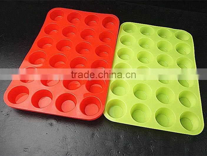 10112 24pcs CUPS Shape Silicone Cake Mold