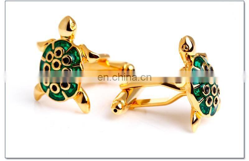 Lovely Green Turtle Men Shirt Gold Cufflinks
