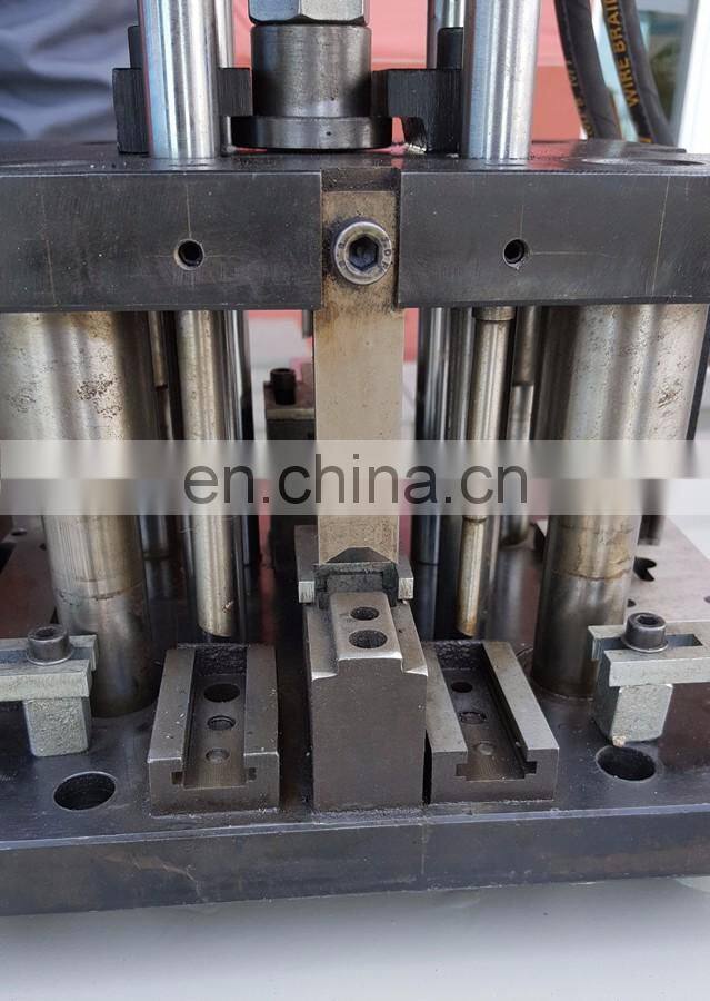 LYA-16 hydraulic punching hardware mounting hole aluminium window frame making machine