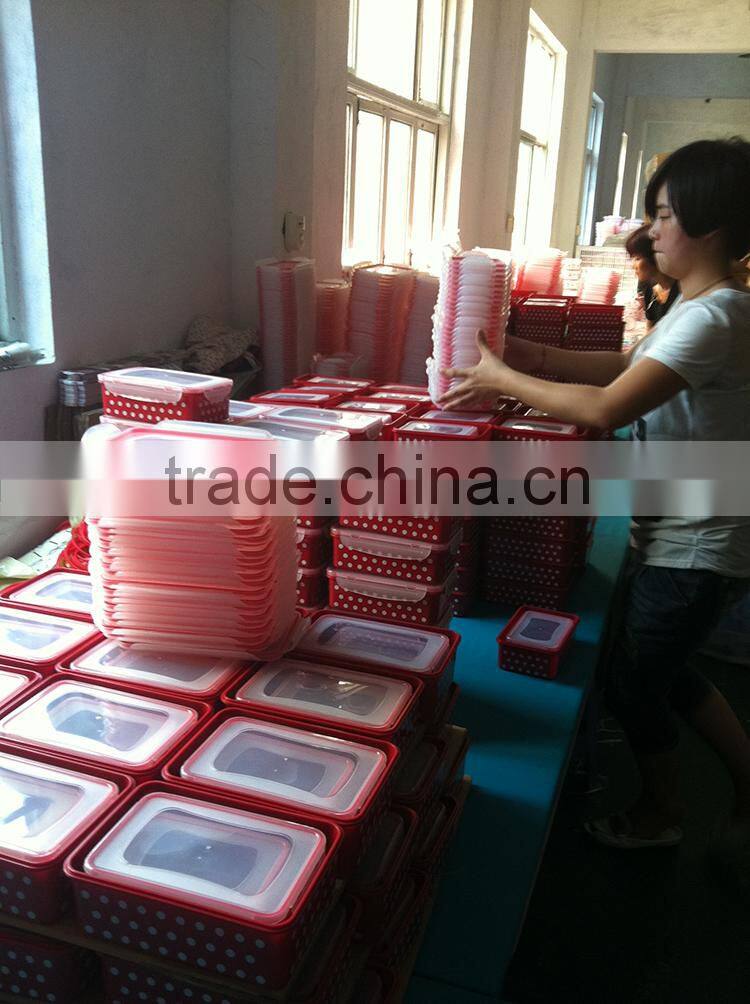 PP Food Grade Round shape Storage Container Set BPA Free Polka dot food container lunch box set of 4