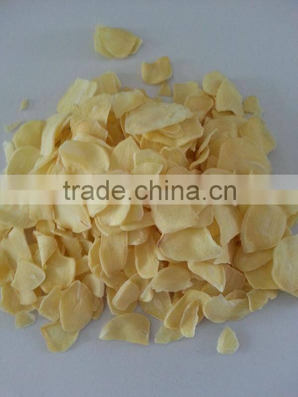 Dehytrated Garlic Flakes Grade A