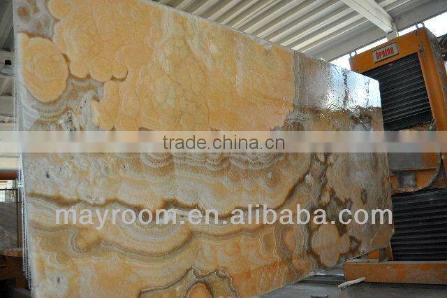 Arco Iris Onyx slabs Italy onyx