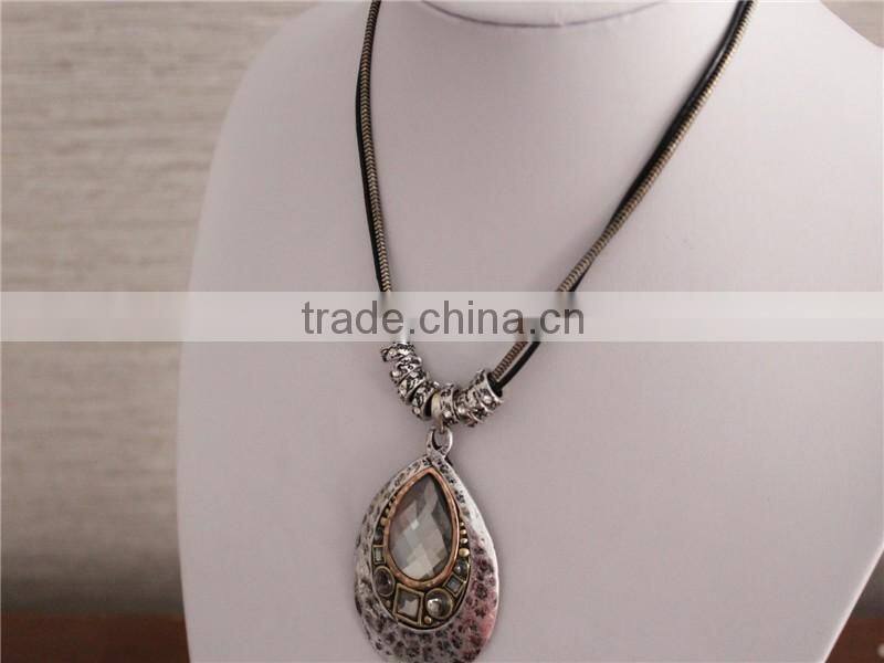 Superior Quality Best Price White Gold Plated Necklace
