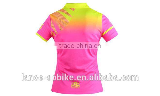 Women light color breathable casual T-shirts