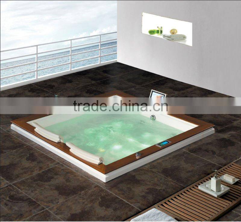 Simple&Modern Design LCD LED Bathtub Waterproof TV