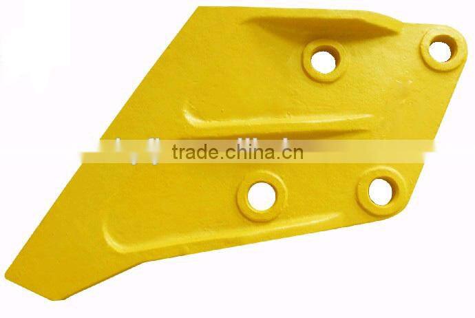 Excavator bucket side cutter