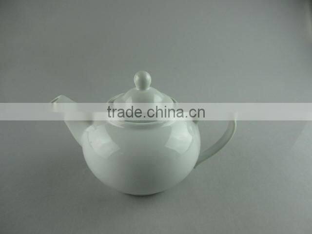 Stocked White round ceramic tea pot, coffee pot