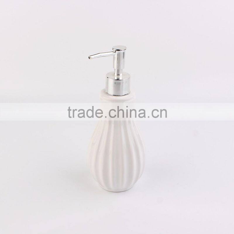 2016 new China Pigmented ceramic bathroom accessories bathroom fittings names