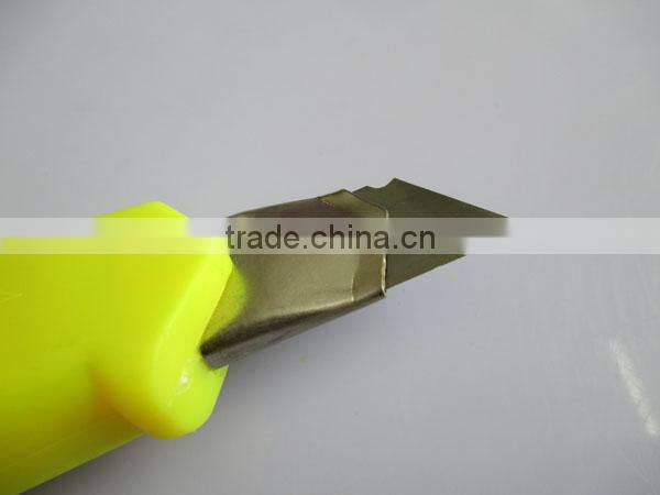 quality safety retracting utility knife with utility blade safety knife