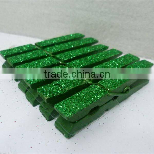 Small green christmas boutique crafts wooden clips