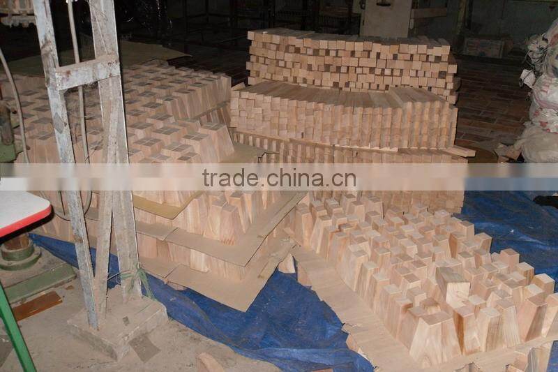 Wooden cabinet with 3 drawers