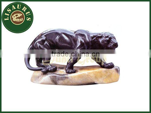 Lisaurus-LA Life like simulation panther statue for park