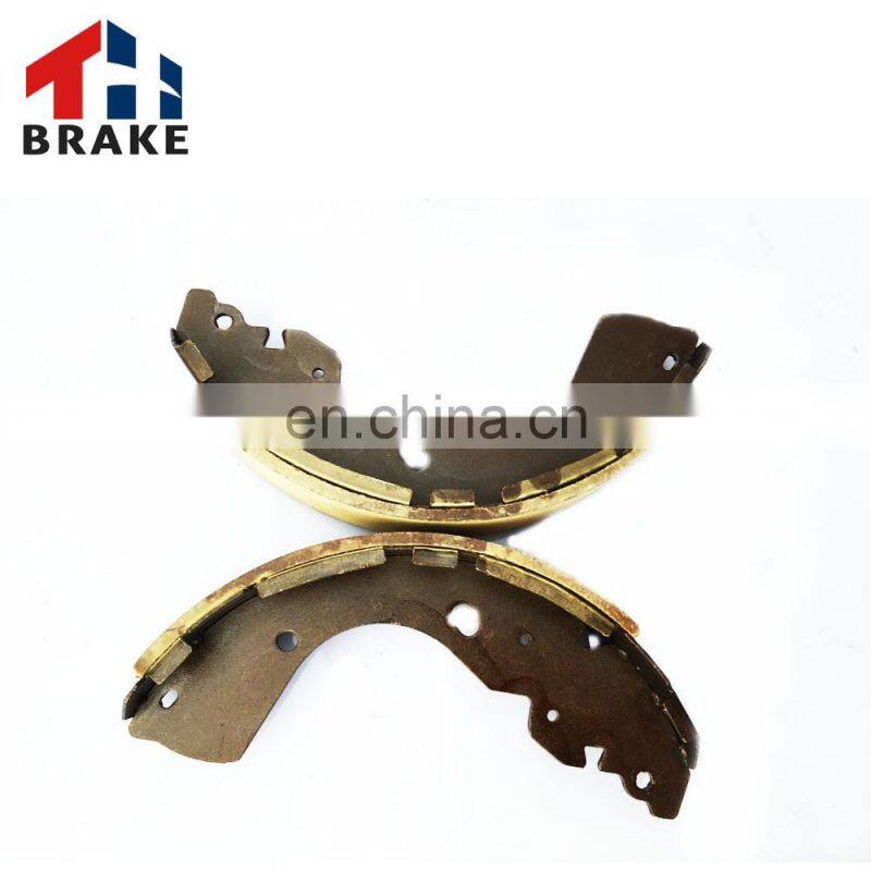locomotive heavy duty truck brake shoes for mitsubishi canter