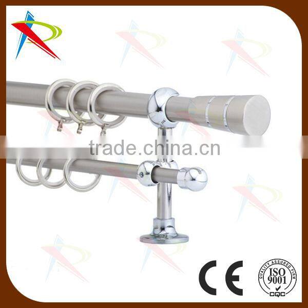 F25 Curtain rod with nickel mat curtain finials