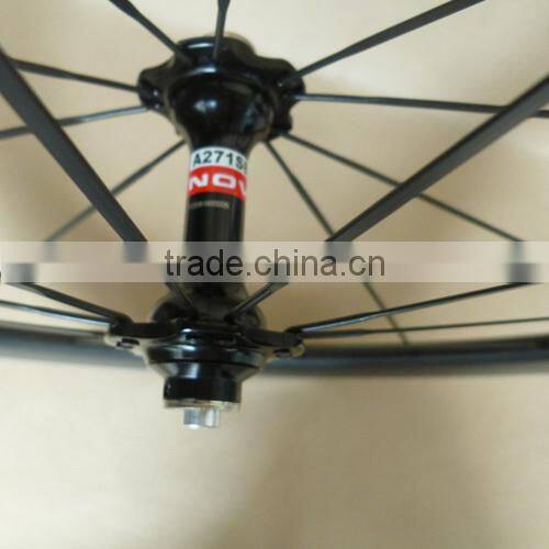 23mm width carbon alloy wheels clincher 60mm depth Aluminum braking surface carbon wheels