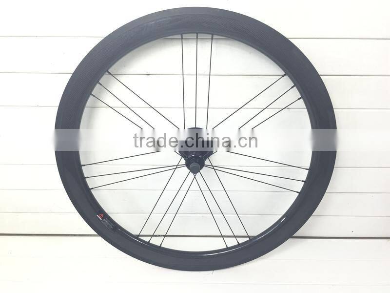 OEM Ultra light chinese carbon clincher wheelset 50mm 700c road bike clincher wheels with powerway R36 hub in T800 carbon fiber