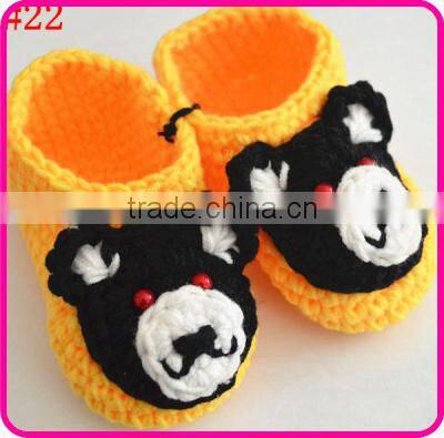 beautiful crochet baby girls shoes