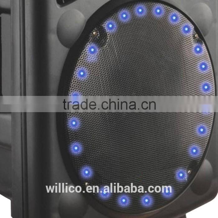 2015 best creative portable big bass subwoofer plastic speaker with color light