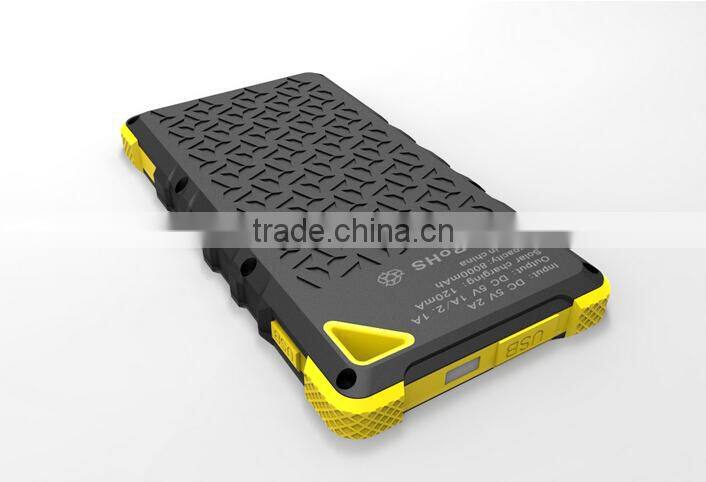 New design built -in battery 8000mAh, outdoor solar power bank , warterproof solar power bank for smart phone laptop