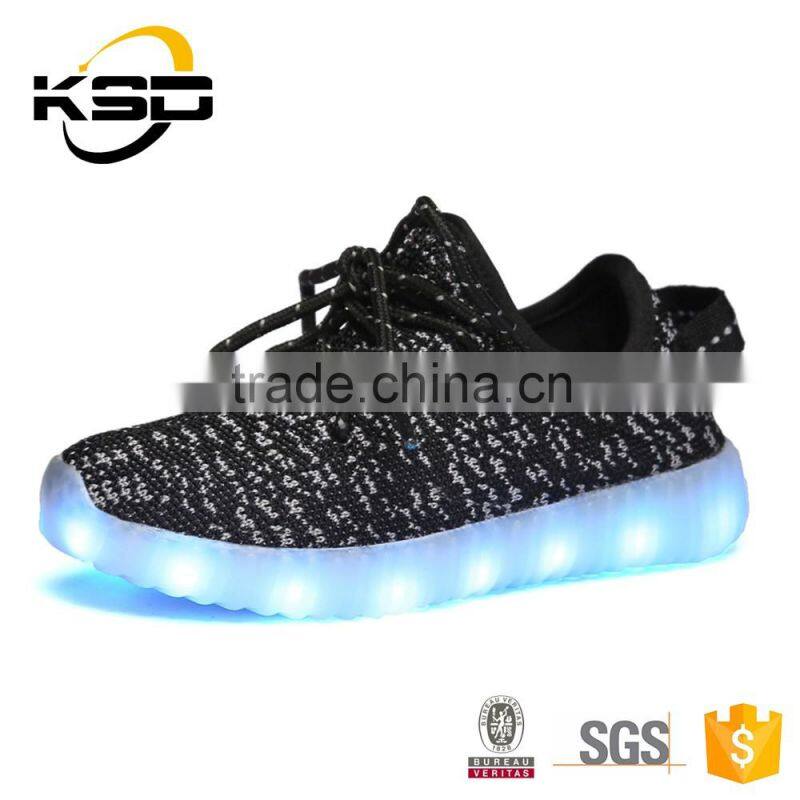 2016 The Newest Flyknit Fabric Colourful Lights Kids Light Up Shoes