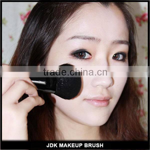 Round Shape Stippling Brush, Large Powder Brush Wholesale, Flex Powder Brush with Fushia Handle