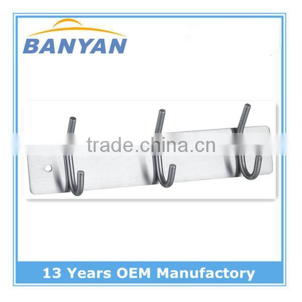 Wall Mount 3 Hook Rack, Brushed Nickel/brush