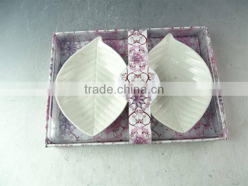 Maple leaf porcelain dinnerware serving dishes / olive appetizer serving bowls