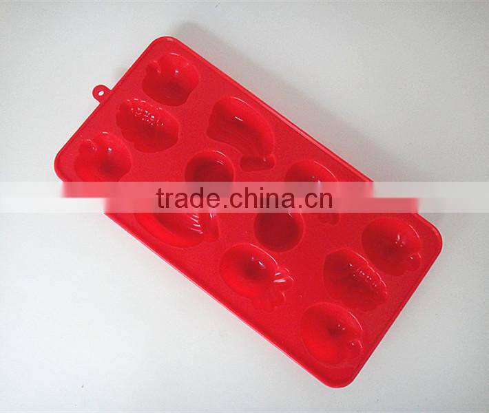 Novelty food grade 12 cups fruit shape silicone cake mould