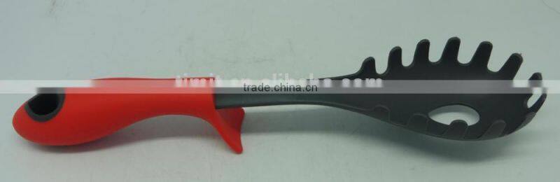 NYLON KITCHEN TOOL SPAGHETTI SERVER