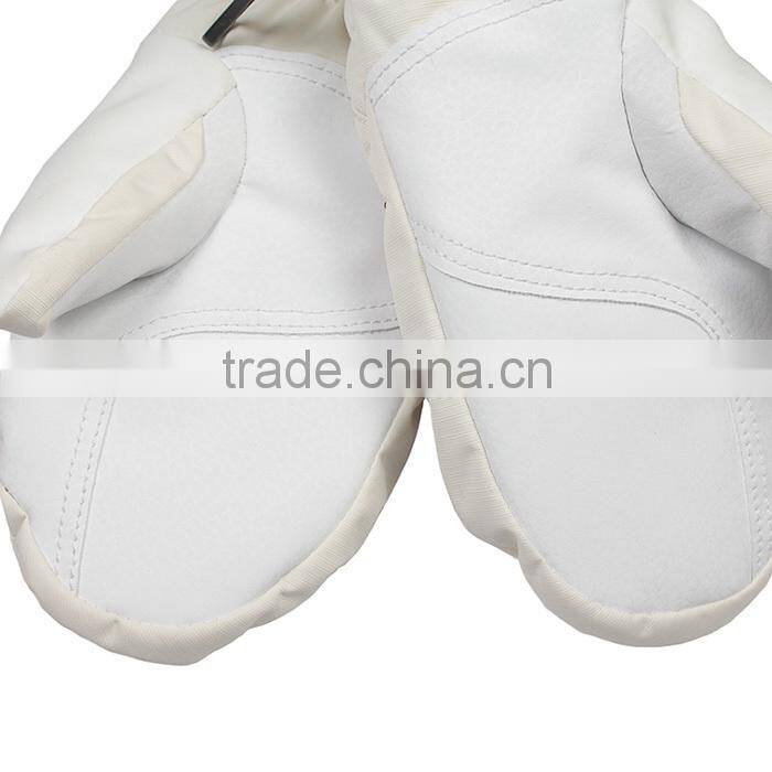 Hot sale water repellent skiing sports Glove for children