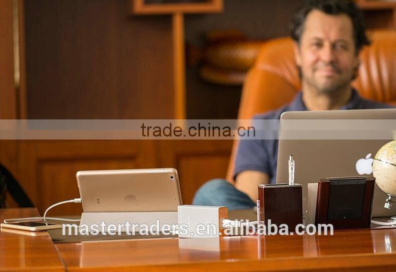 Original HOCO Universal Intelligent Balance ABS PC Material Quick Travel Charger Adapter With 5 USB MT-3587